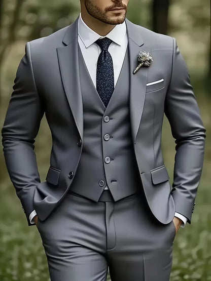 Three-piece men's suit with slim fit and glossy finish