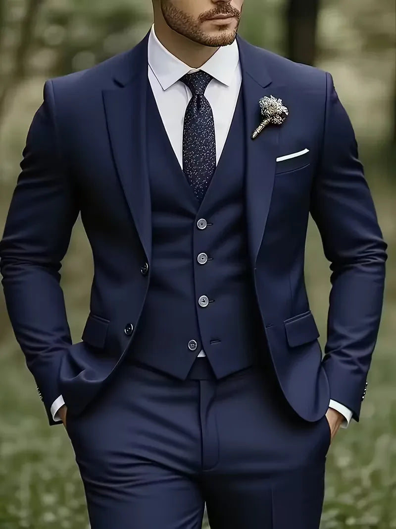 Three-piece men's suit with slim fit and glossy finish