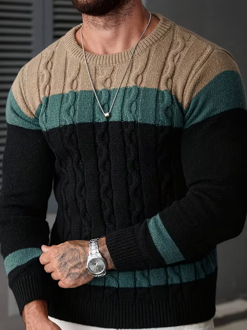 Knitted jumper with colour block design and round neck