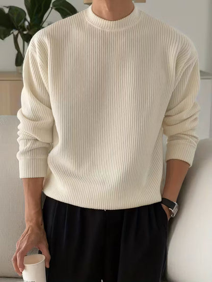 Knitted Jumper with Round Neck and Long Sleeves