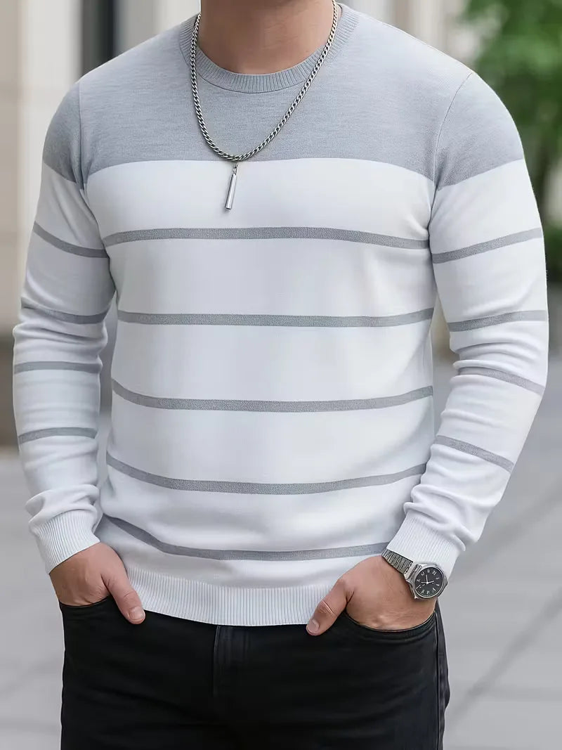 Striped jumper with round neck and long sleeves