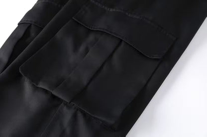 Heavy-duty cargo trousers with multi-pocket design