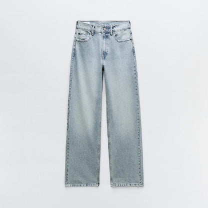 High waist jeans with ripped details