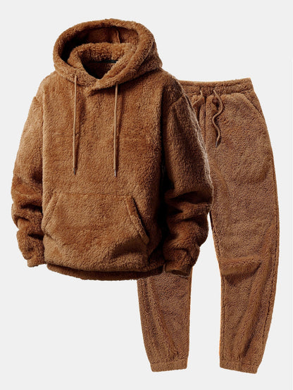 Hoodie and jogger trousers made of soft fabric