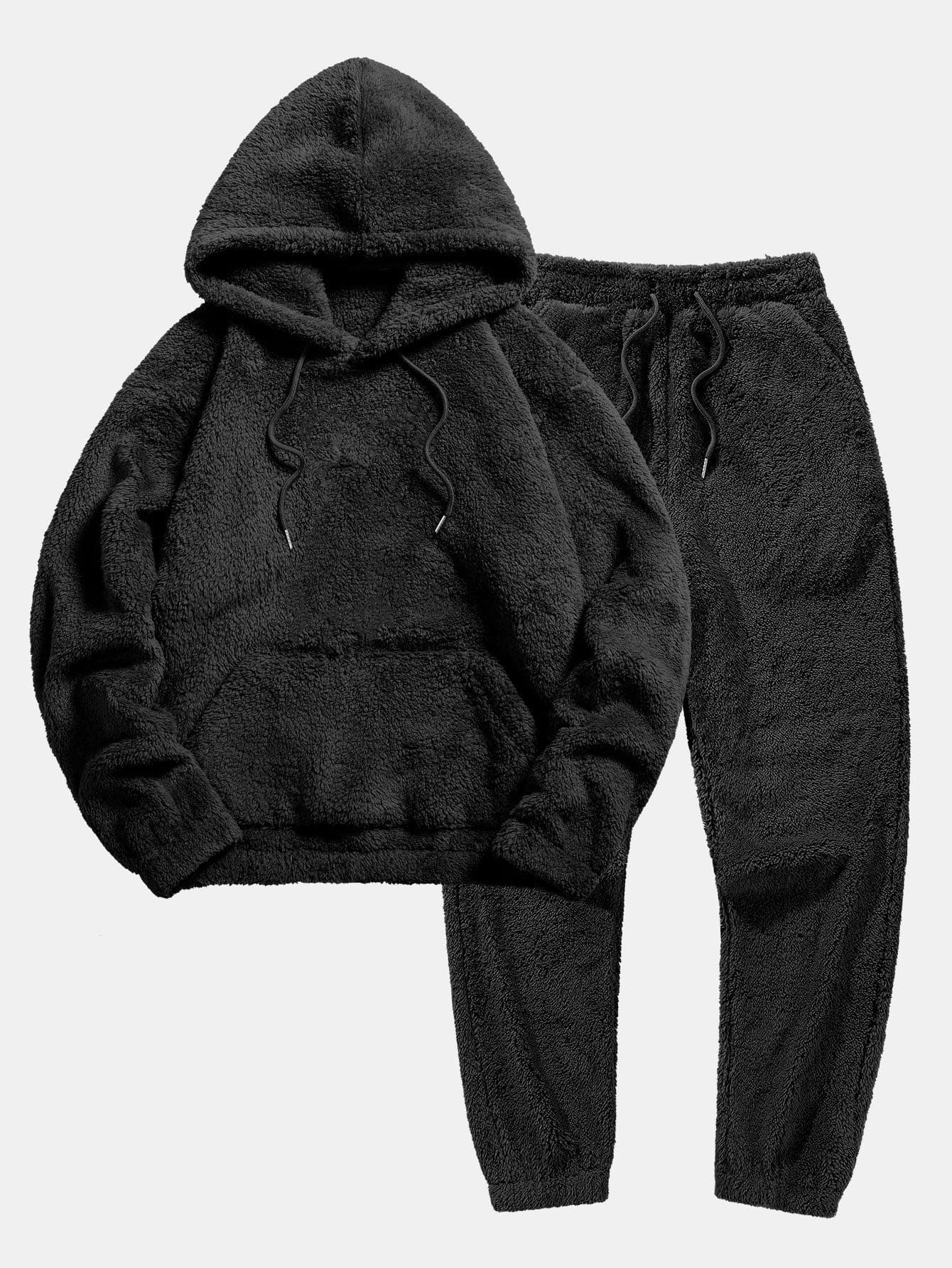Hoodie and jogger trousers made of soft fabric
