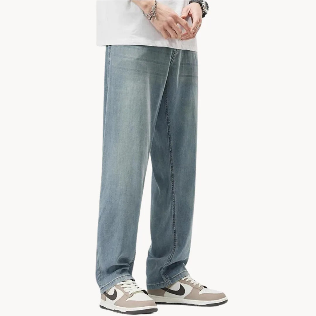Men's Straight Fit Jeans