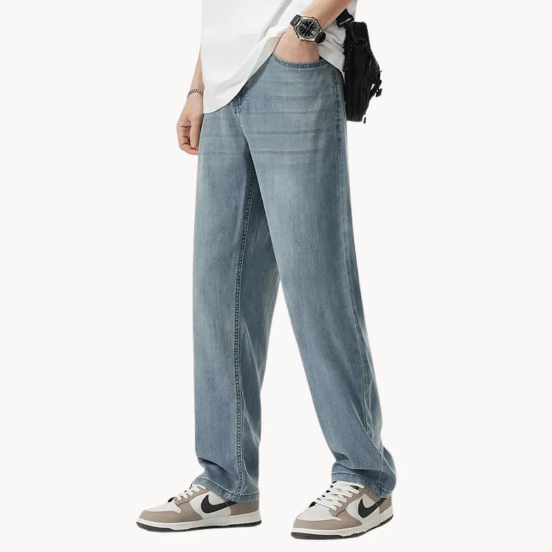 Men's Straight Fit Jeans