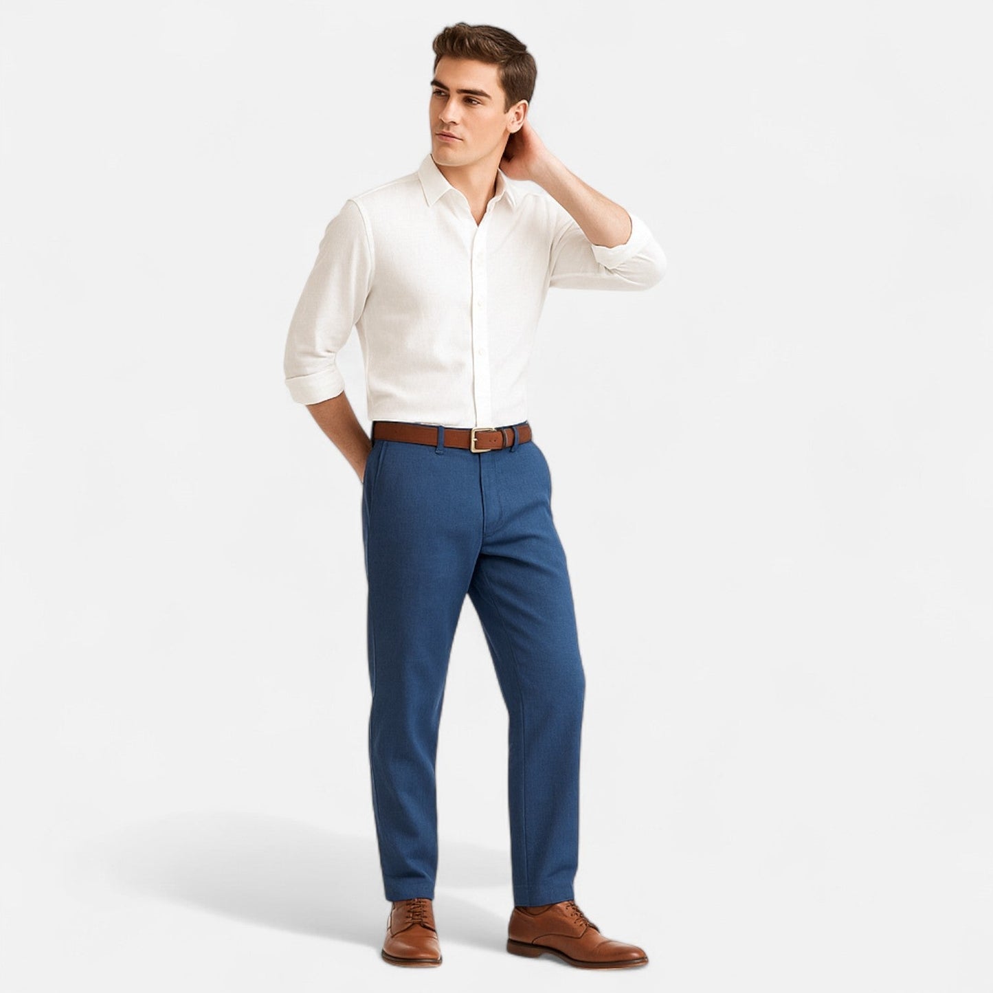 Linen trousers with elasticated waist and side pockets