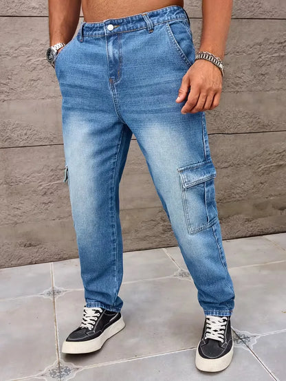 Loose fit trousers for men with cargo pockets