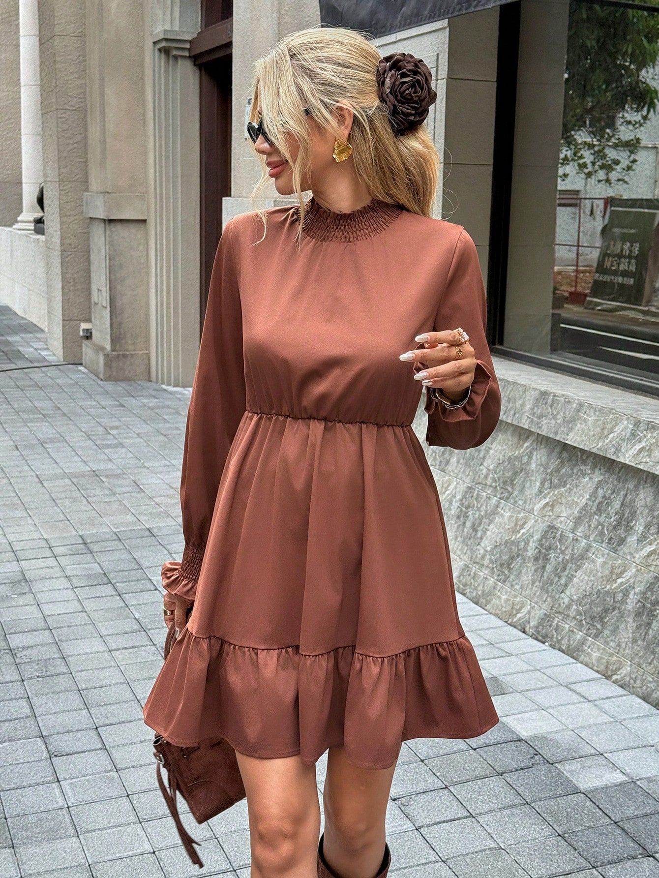 Mini dress with leopard print and long sleeves