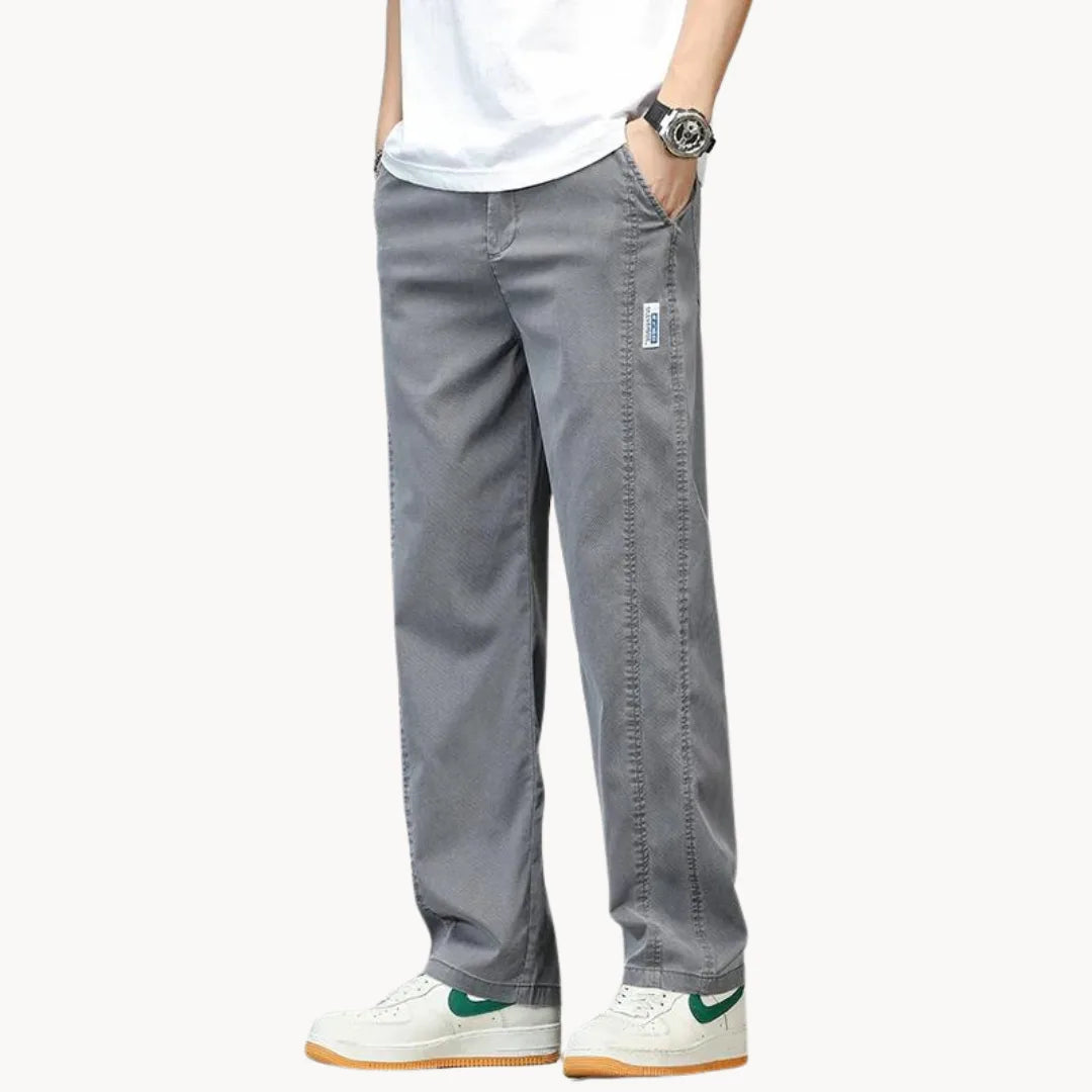 Straight-fit jeans with elastic waistband