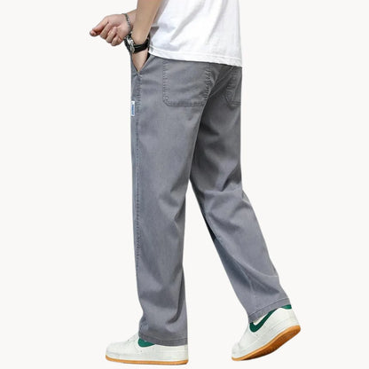 Straight-fit jeans with elastic waistband