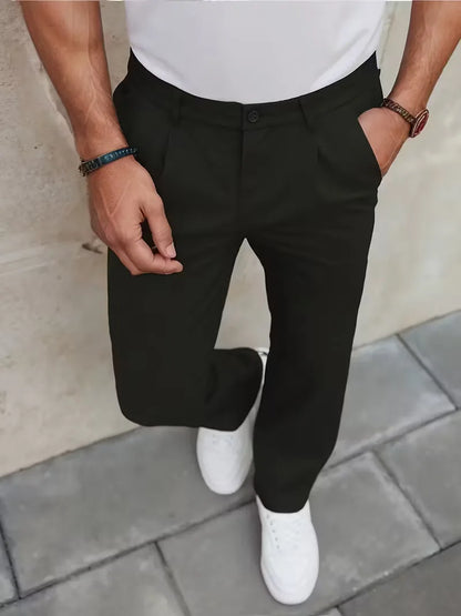 Straight trousers with pleated details and side pockets