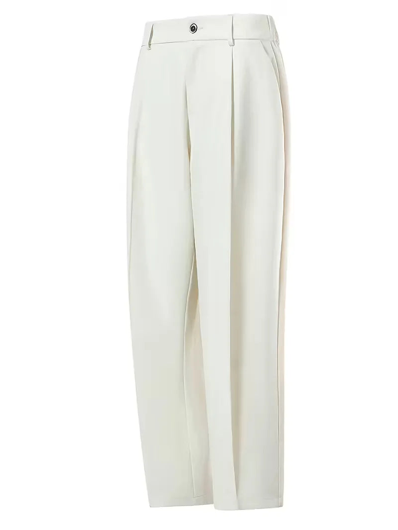 Straight trousers with pleated details and side pockets