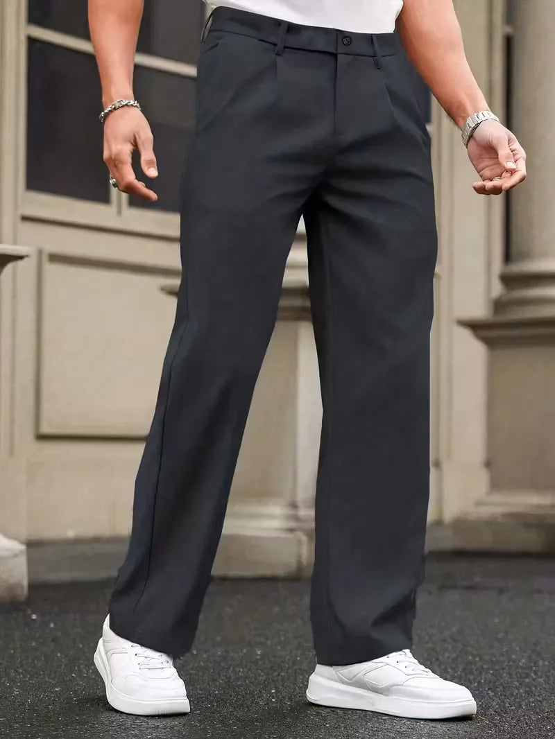 Straight trousers with pleated details and side pockets