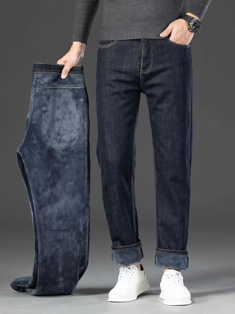 Straight leg men's trousers with fleece lining