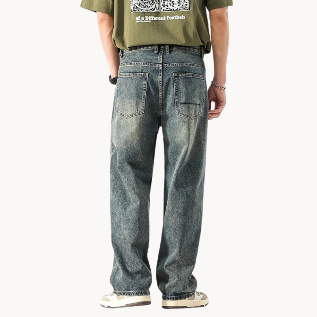 Relaxed retro jeans with a straight fit