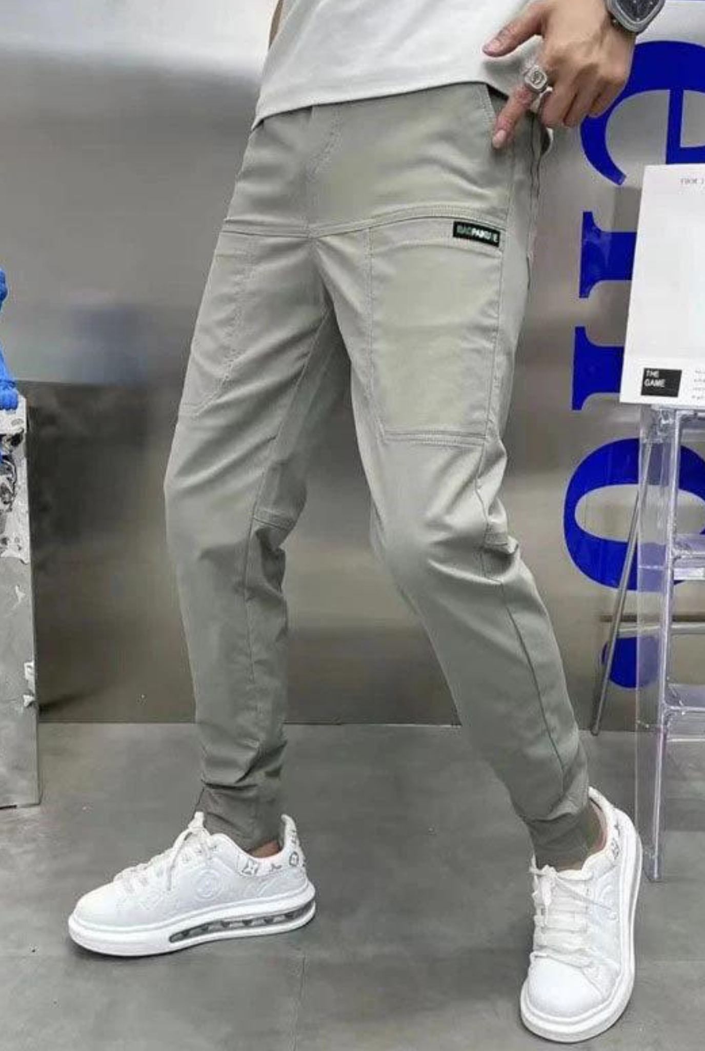 Slim fit chinos with elastic cuffs