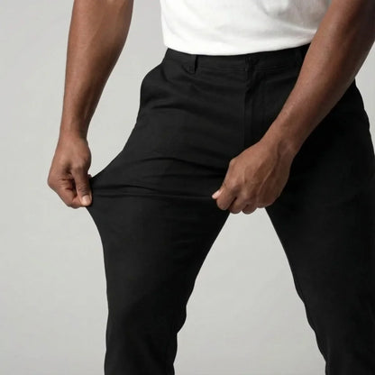 Slim fit chinos with side pockets