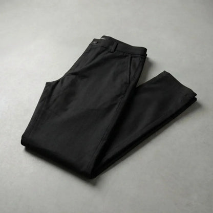 Slim fit chinos with side pockets