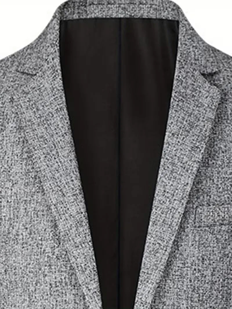 Slim-fit jacket with notch lapel and wrinkle-resistant material