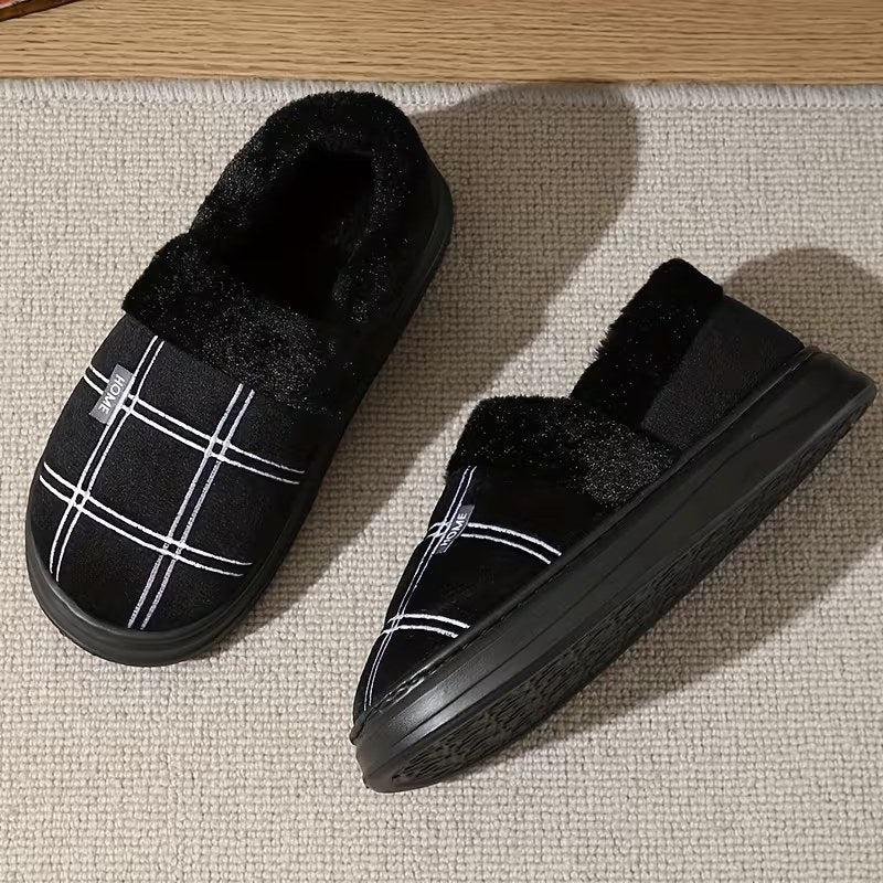 Slippers with check pattern and plush lining