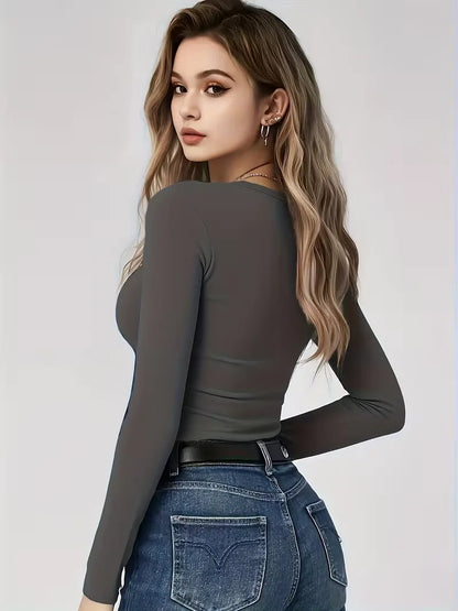 Slim fit T-shirt with long sleeves