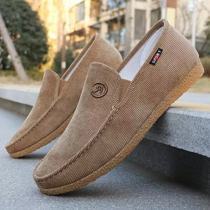 Loafers with corduroy upper