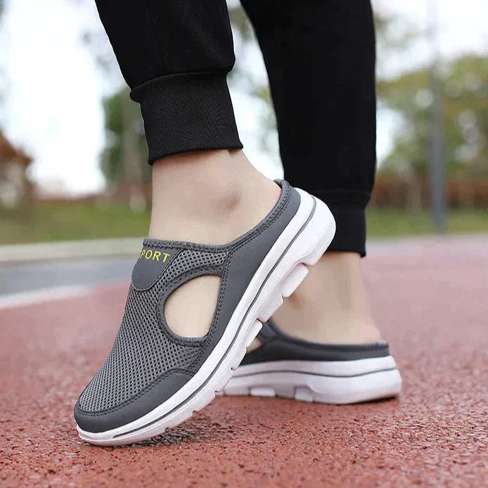 Alvaro's | Supportive Slippers