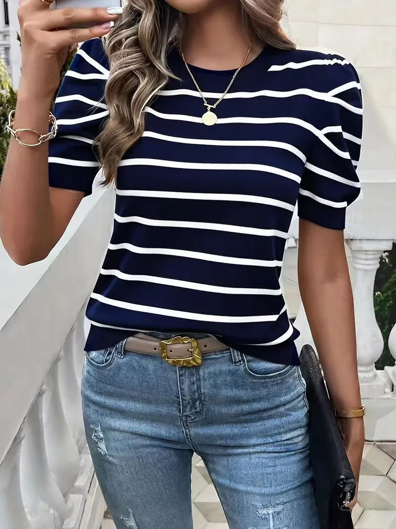 Women's striped T-shirt with puffed sleeves