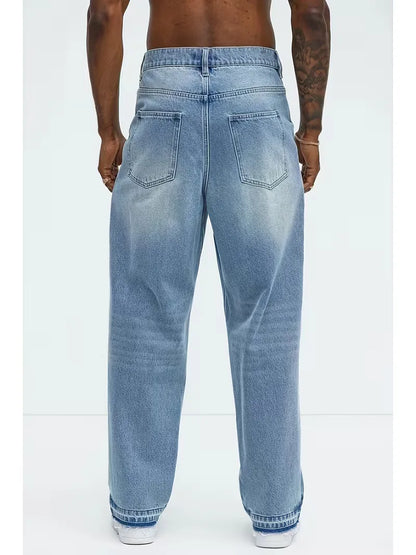 Loose fit jeans with five-pocket styling