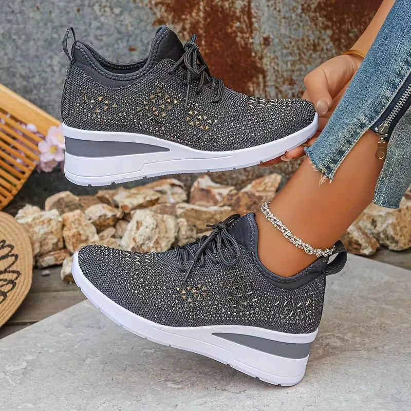 Platform sneakers with knitted upper
