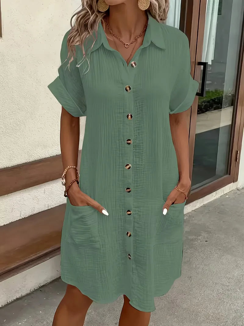 Shirt dress with V-neck and short sleeves