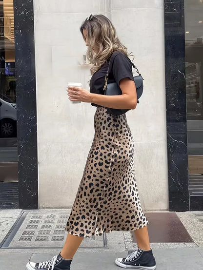 Satin Skirt with Leopard Print
