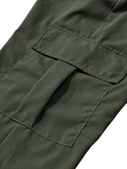 Cargo trousers with tapered leg