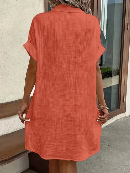 Shirt dress with V-neck and short sleeves