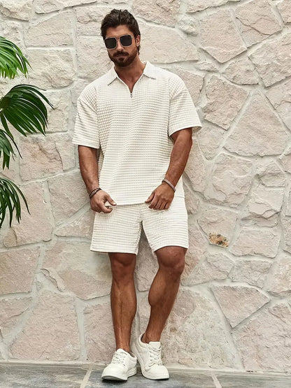Set with V-neck and texture