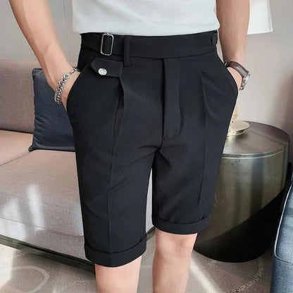 Dries | Shorts with Elegance