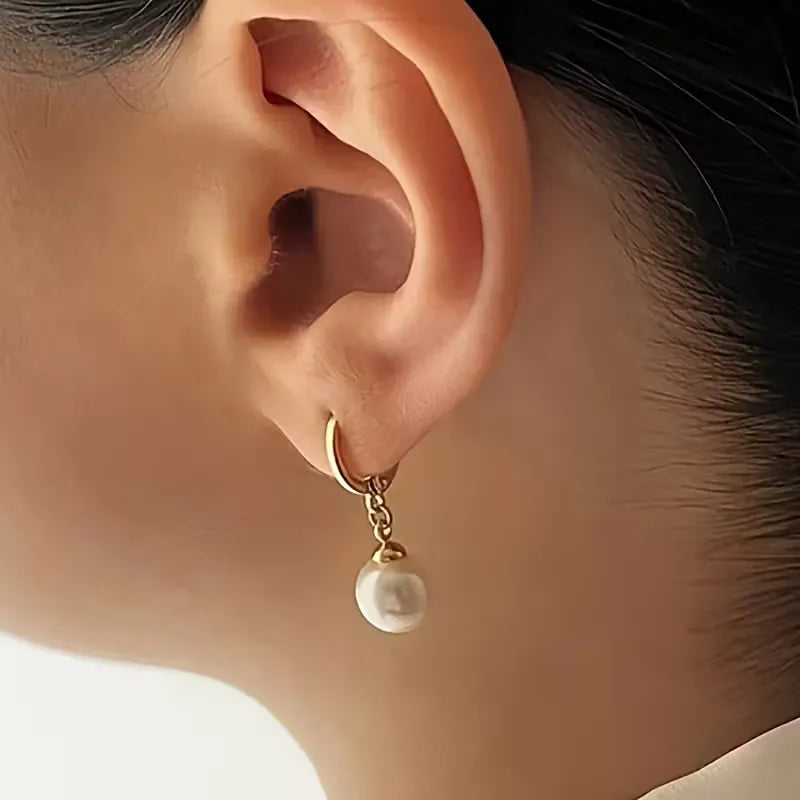 Necklace with Pearl and Earrings