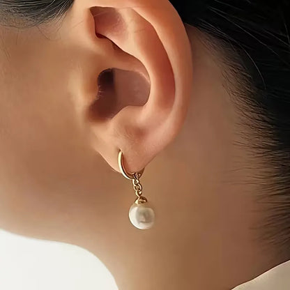 Necklace with Pearl and Earrings