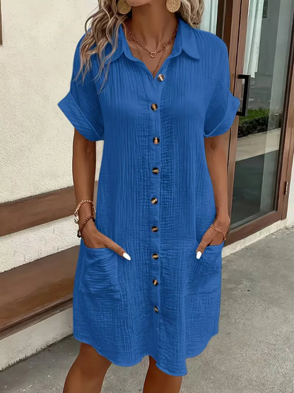 Shirt dress with V-neck and short sleeves