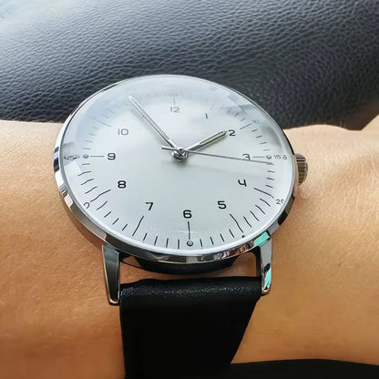 Analogue watch with leather strap