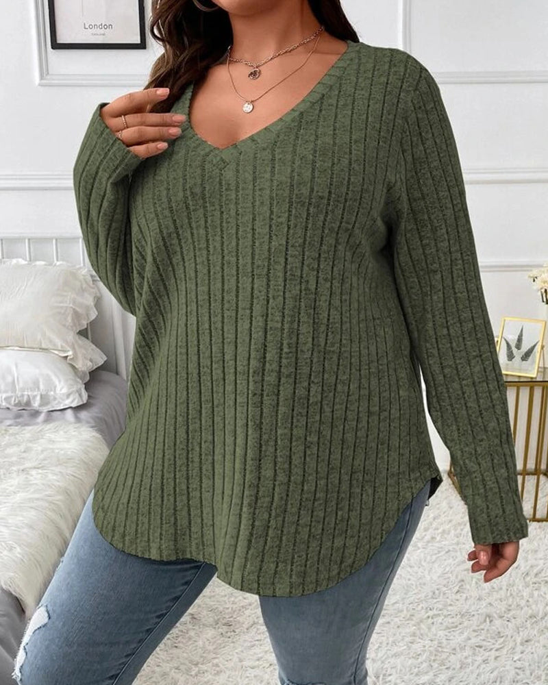 Plain colour sweater with long sleeves