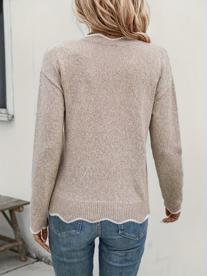 Elin | Elegant V-neck jumper with scallop detailing and long sleeves