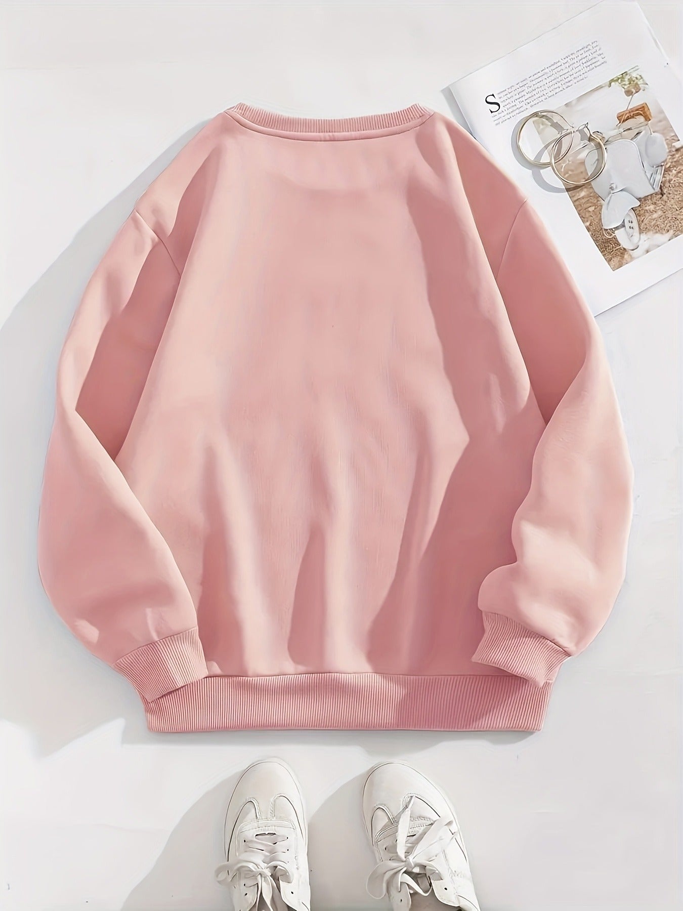 Elin | Cosy Christmas Jumper with Christmas Tree Pattern and "Merry Christmas" Print