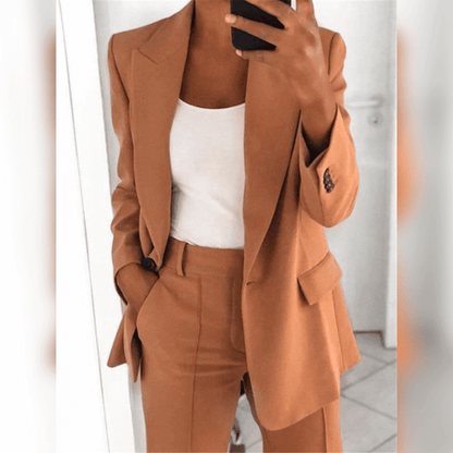 Elisa | Elegant & Comfortable Suit