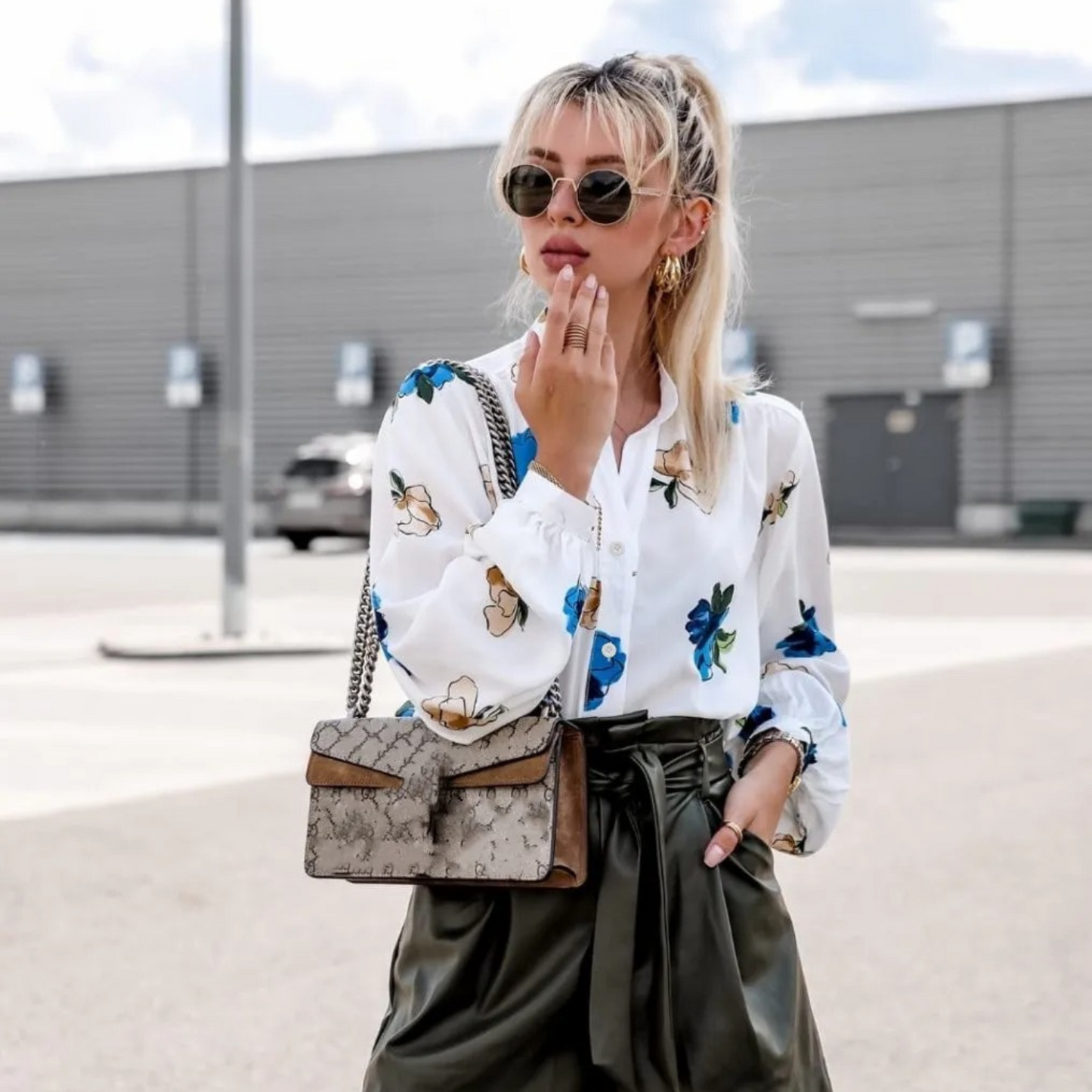 Emma | Elegant floral ladies' blouse with a shawl collar