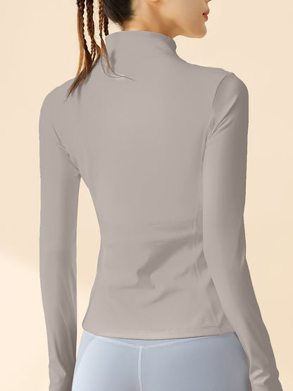 Eva | Cropped sports jacket with breathable fabric and stand-up collar