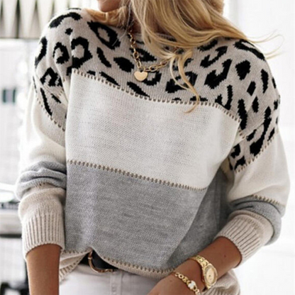 FAYENNE | Trendy women's jumper with panther print