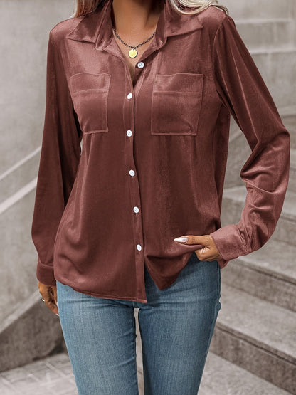 Femke | Blouse with Double Pockets and Button Closure